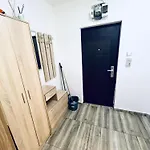 Apartamento Circumvalatiunii Center *
