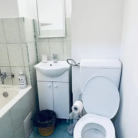 Circumvalatiunii Center Apartament *